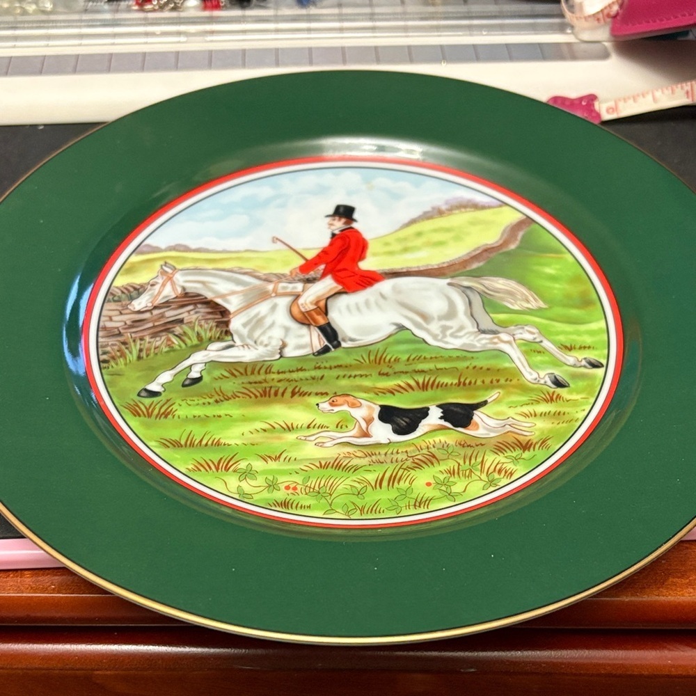 Equestrian Fitz&Floyd Japan  Tallyho Luncheon Plate Set - Picture 9 of 13